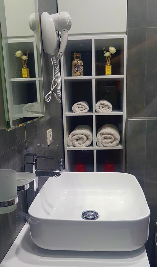 Fleur Apartment Tiranë Luaran gambar