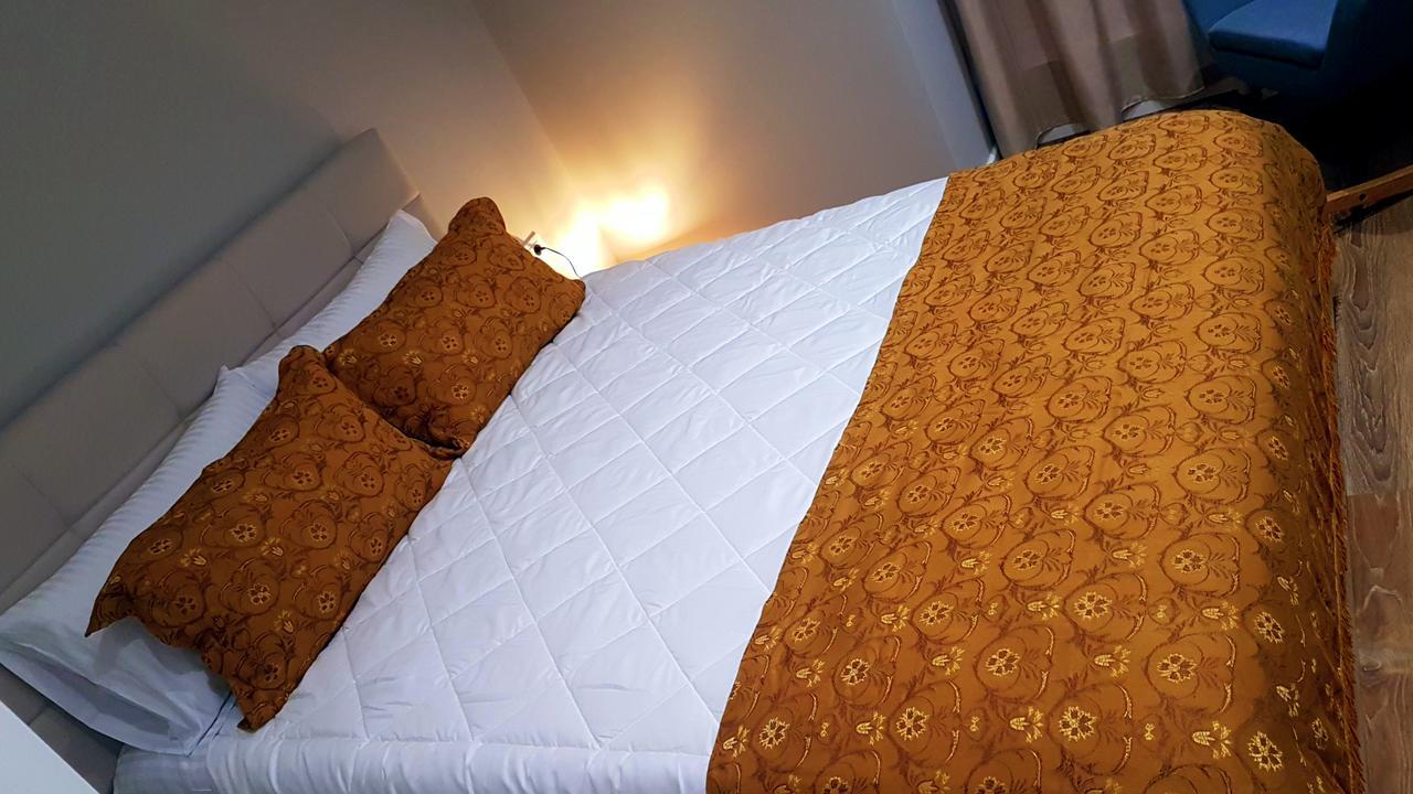 Fleur Apartment Tiranë Luaran gambar