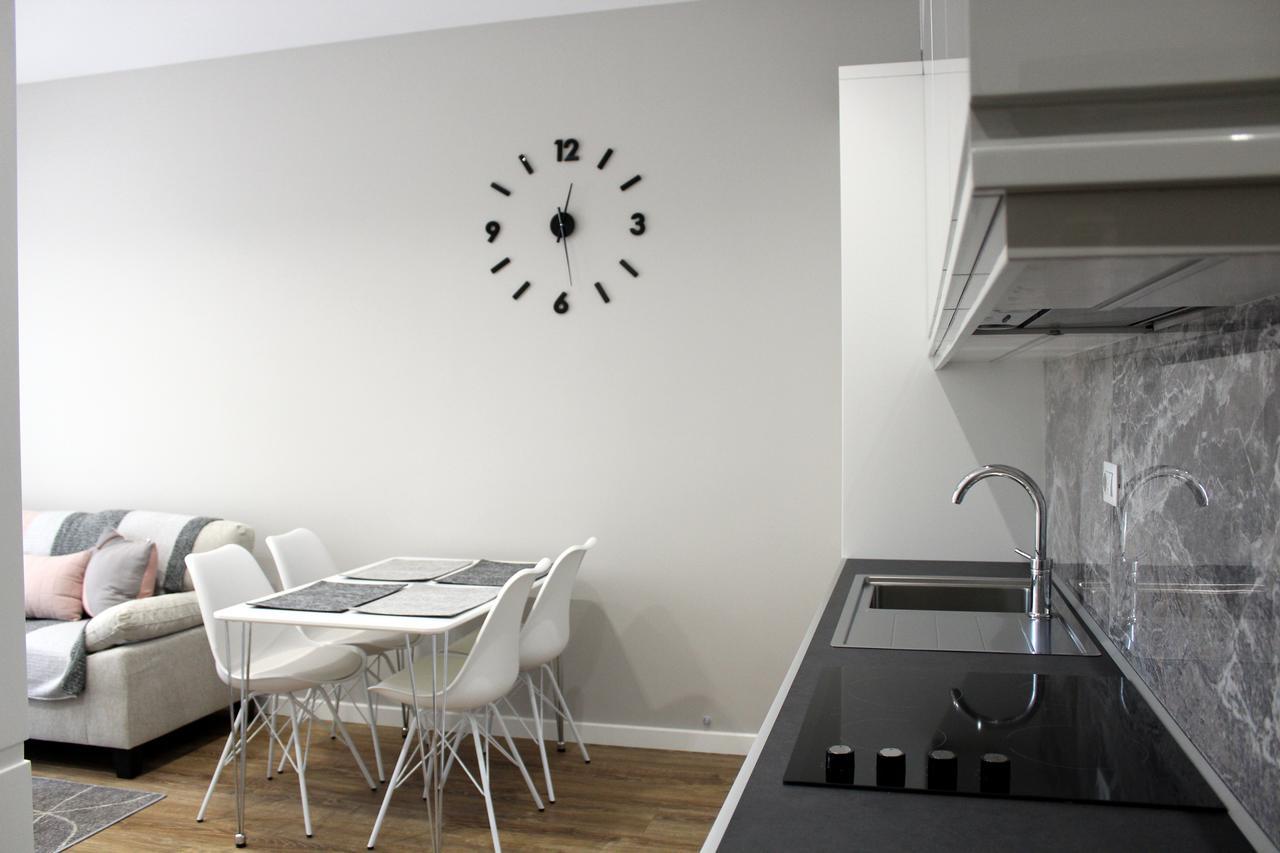 Fleur Apartment Tiranë Luaran gambar